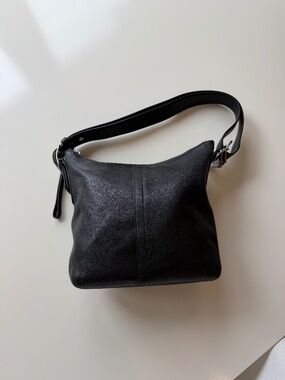 Vintage Coach Legacy Slim Duffle/hobo shoulder bag, black
